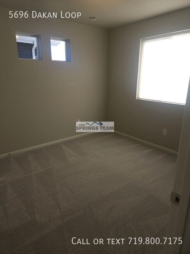 Building Photo - 5696 Dakan Lp