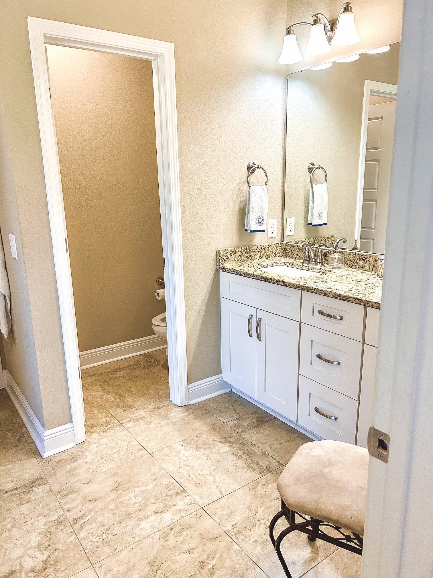 Building Photo - 976 Black Walnut Trail