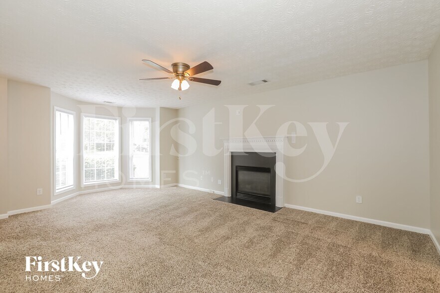 Building Photo - 3360 Wrenwood Ct