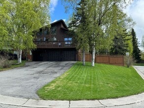 Building Photo - 2521 Autumn Cir