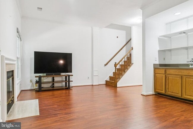 Building Photo - 12314 Sour Cherry Way