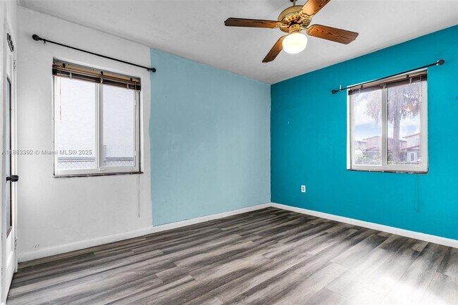 Building Photo - 701 Tamiami Canal Rd