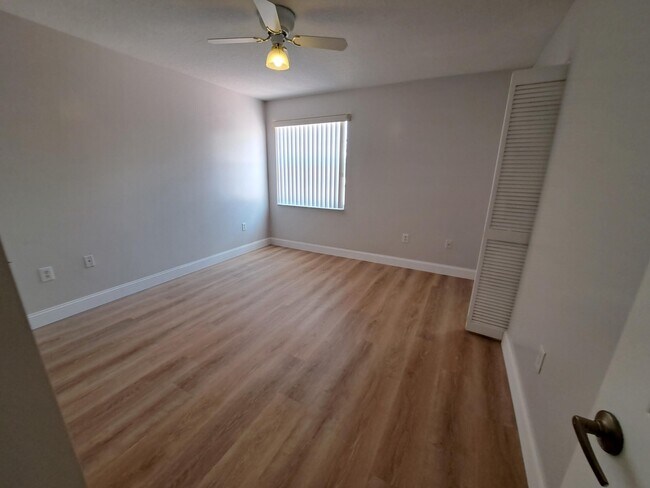 Building Photo - 12349 NW 53rd St