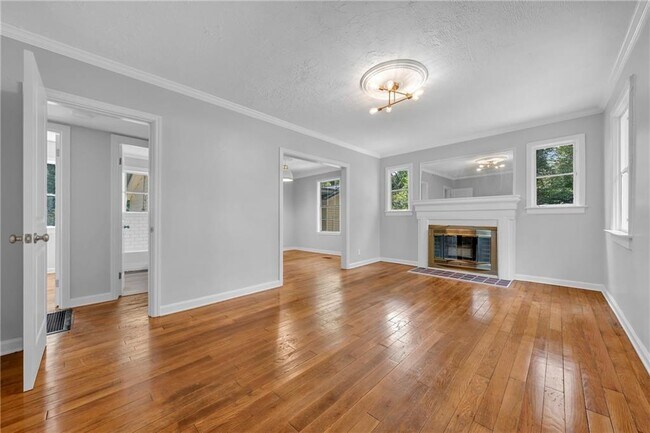 Building Photo - 4805 Chaudron Dr