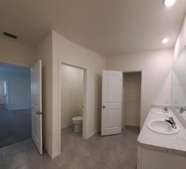 Building Photo - 7768 Cypress Walk Dr