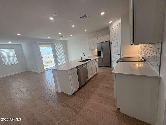 Building Photo - 17715 W Turquoise Ave