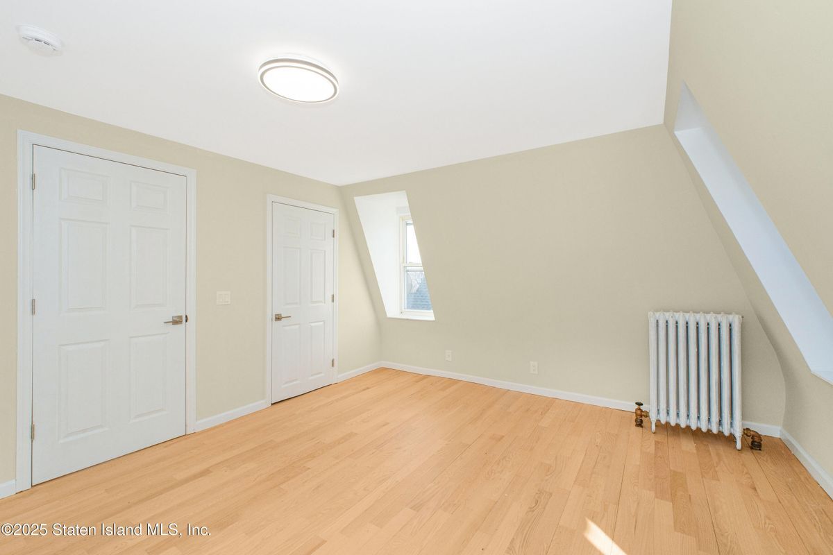 Building Photo - 413 Cary Ave