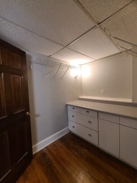 Building Photo - 1312 Willow Branch Ave