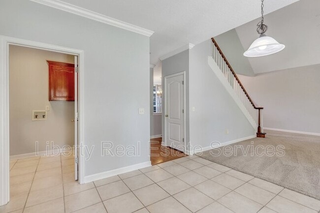 Building Photo - 40 Downie Ct