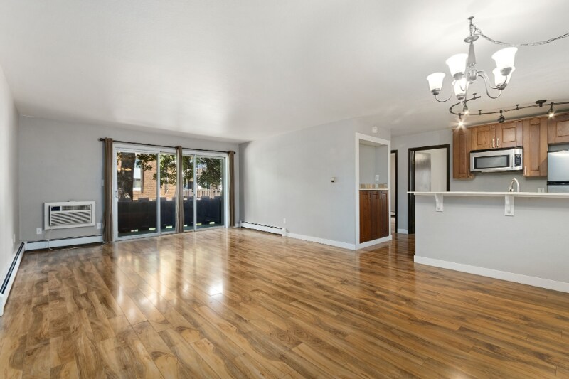 Building Photo - 1315 Kirkwood Dr