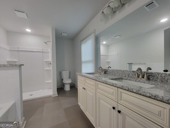 Building Photo - 402 Loblolly Ridge Rd