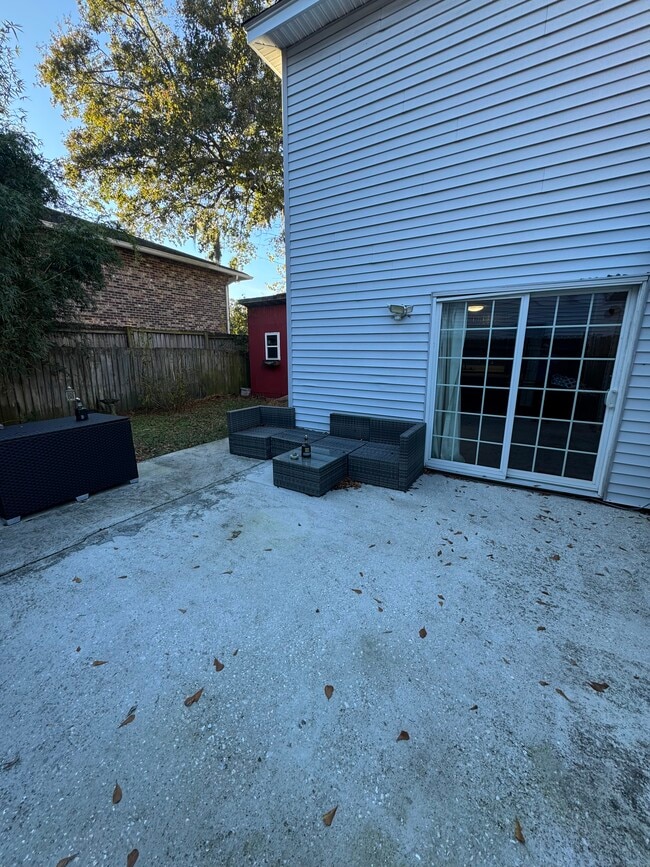 Building Photo - 1711 Orange Grove Shores Dr