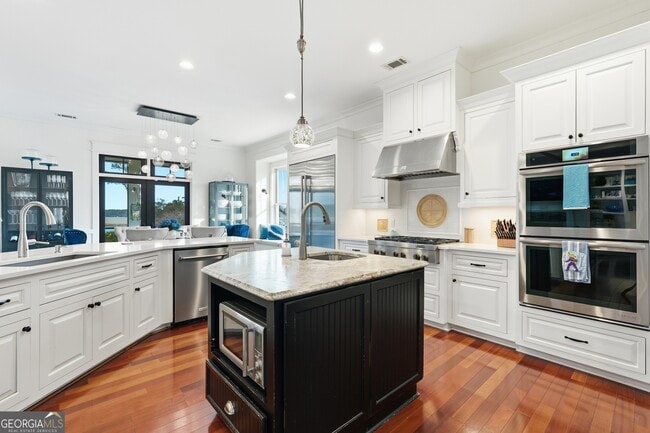 Building Photo - 277 Catherine View