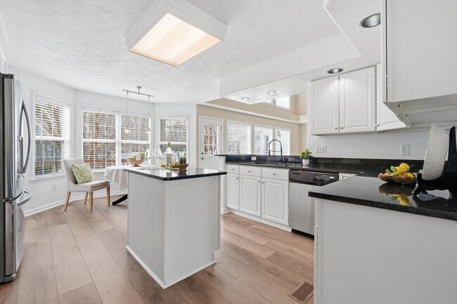 Building Photo - Freshly Renovated & Ready NOW! A First-Time Rental in Castleton! Pet Friendly - Fenced Yard - Gre...