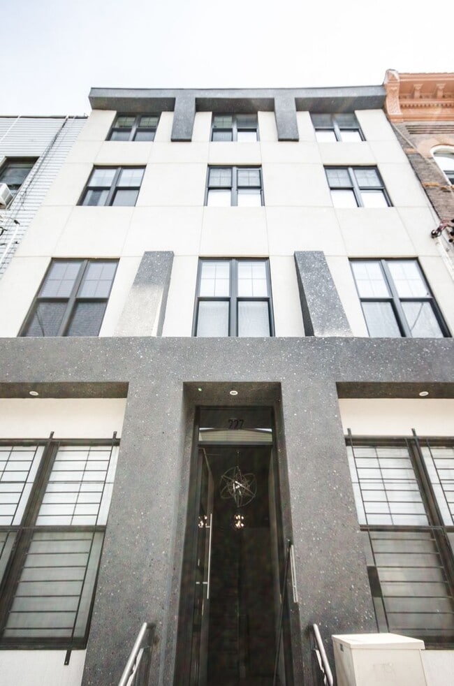 Building Photo - 227 Wyckoff Ave