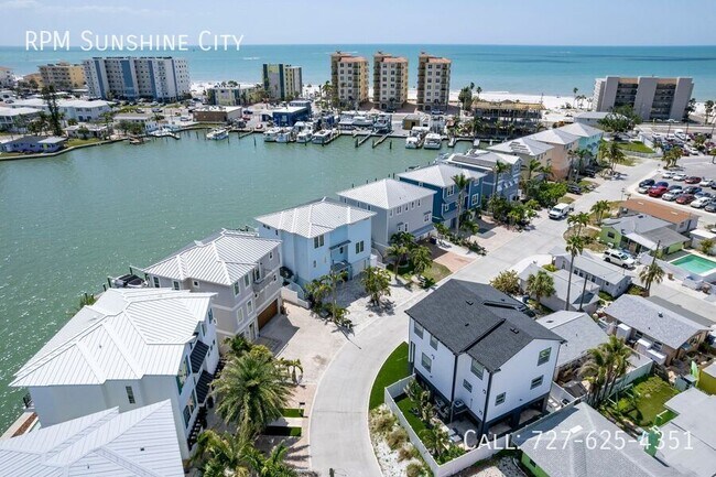 Building Photo - 429 137th Ave Cir