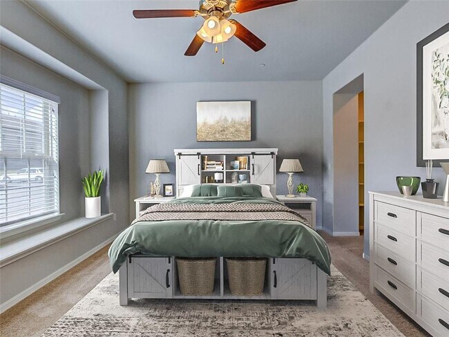 Building Photo - 1701 S Bell Blvd