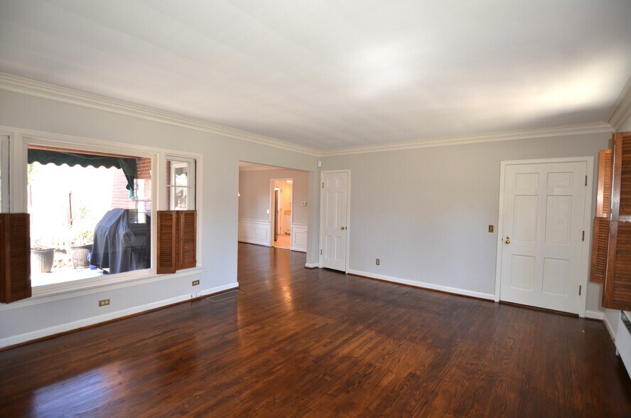 Building Photo - 6955 Ken Arbre Dr