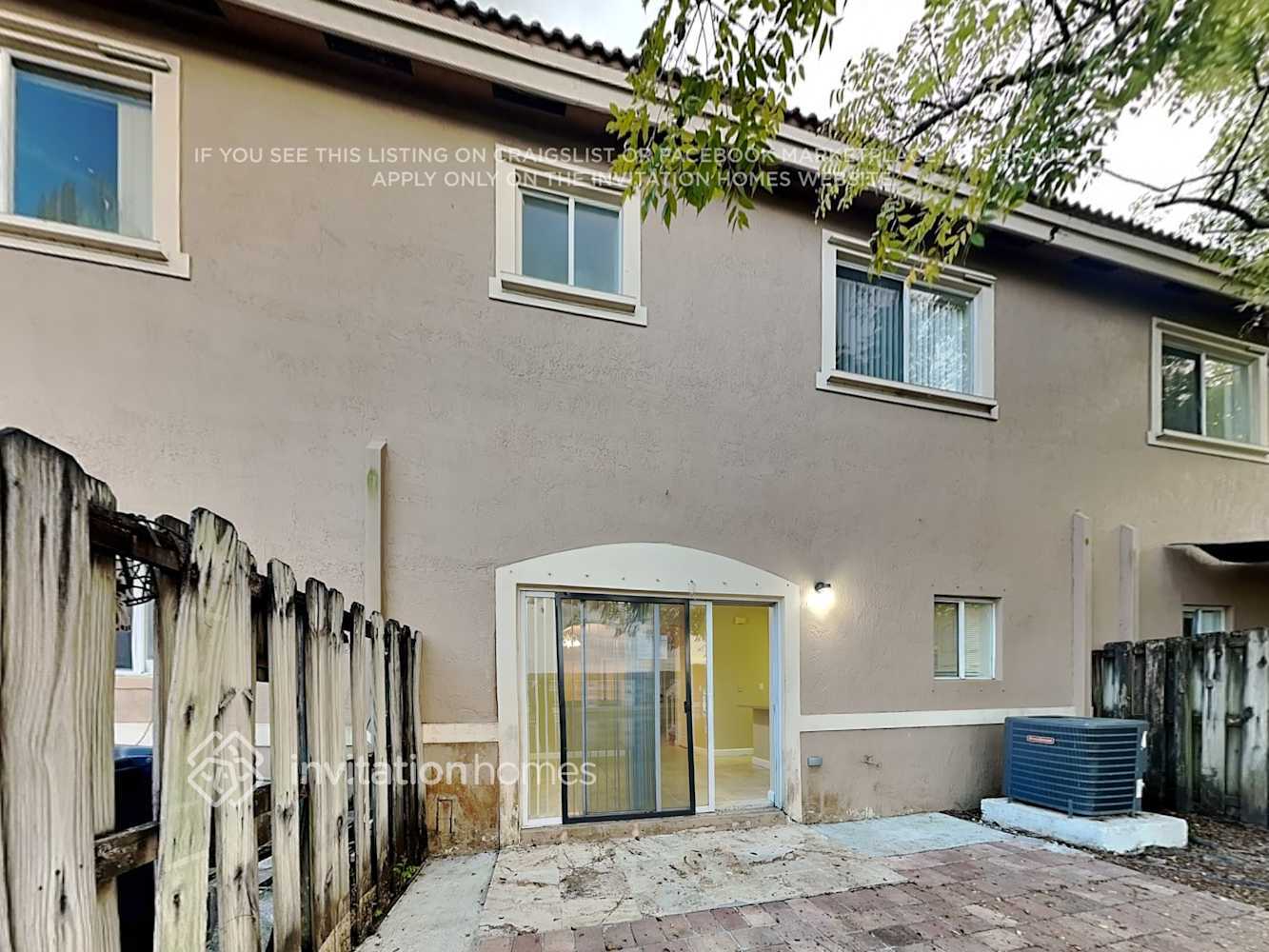 Building Photo - 8615 SW 214th Terrace