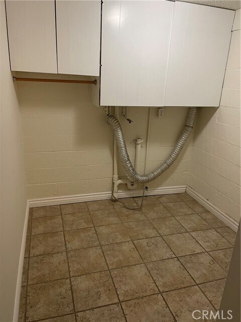 Building Photo - 9637 Via Rimini