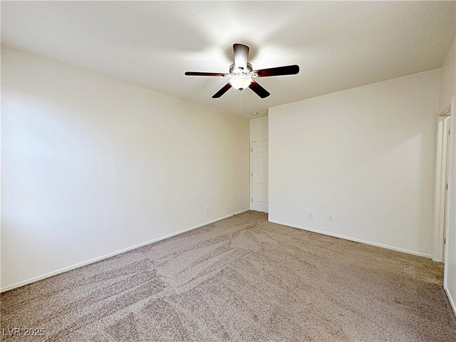 Building Photo - 5914 W Tinazzi Way