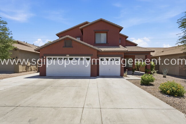 Building Photo - 6827 N 71st Dr