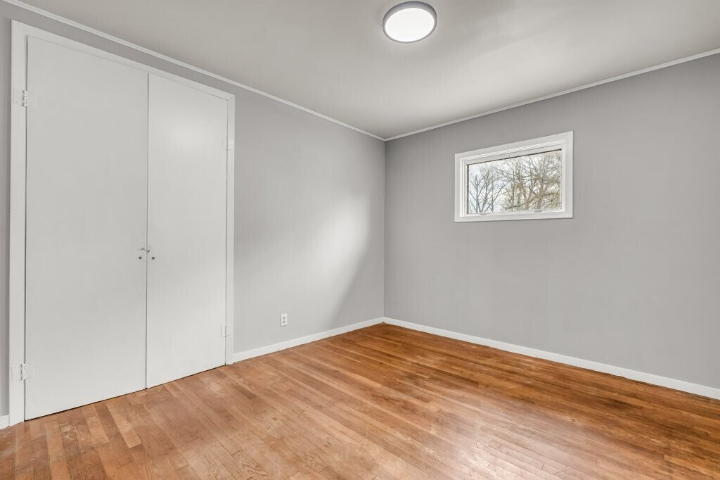 Building Photo - 137 Poplar St