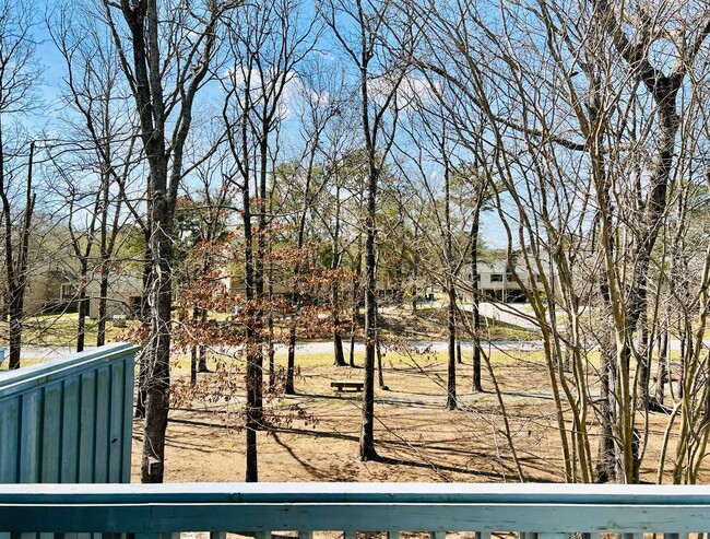 Building Photo - Beautiful 1BR/1BA Studio Condo Some Utilit...