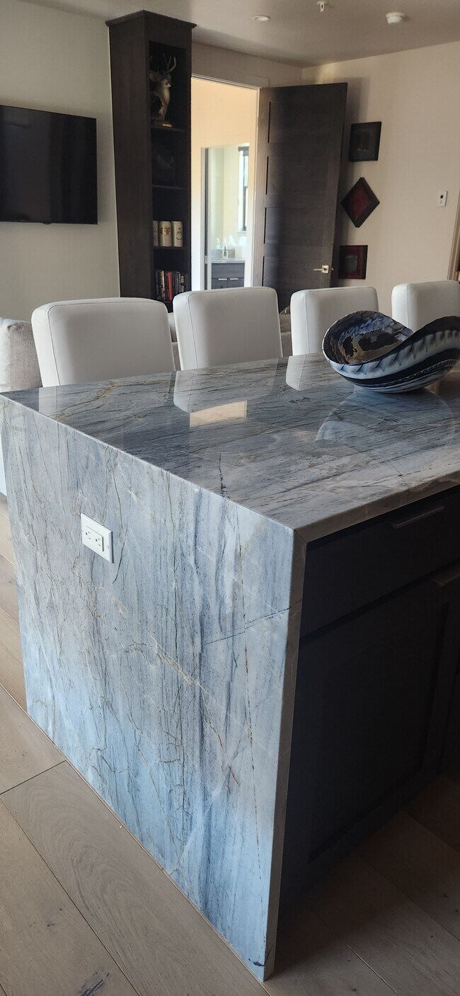 Building Photo - 1100 Blue River Pkwy