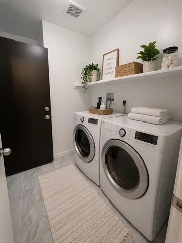 Building Photo - 1622 Palm Beach Ave