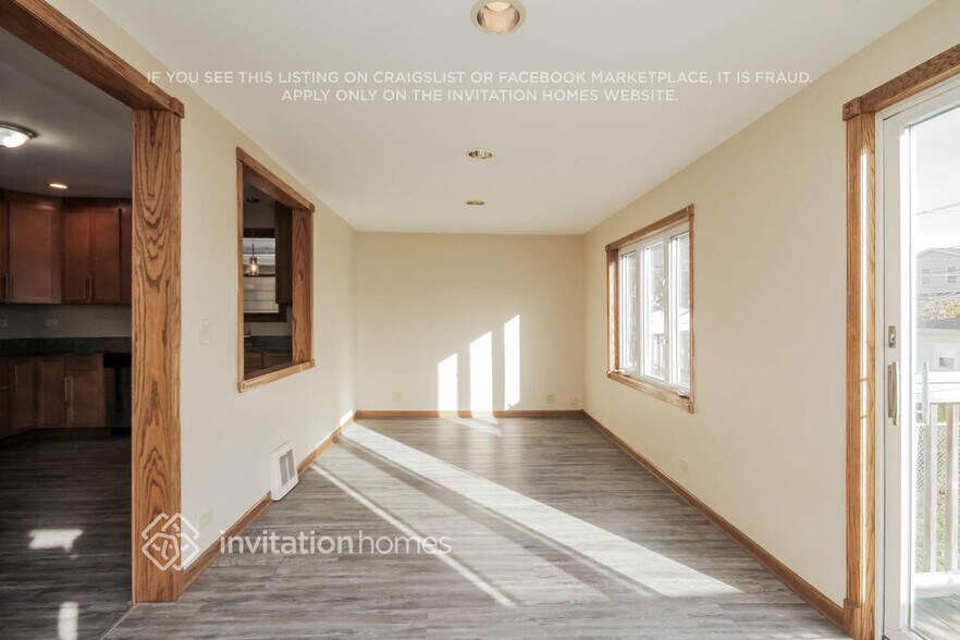 Building Photo - 1102 Lathrop Ave