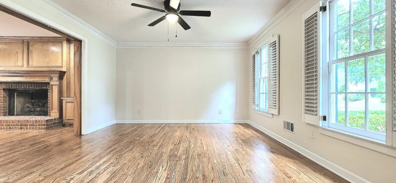 Building Photo - 11165 Wilshire Chase Dr