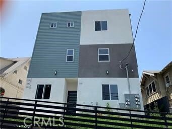 Building Photo - 1141 Irolo St