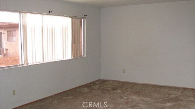Building Photo - 761 Upton Dr