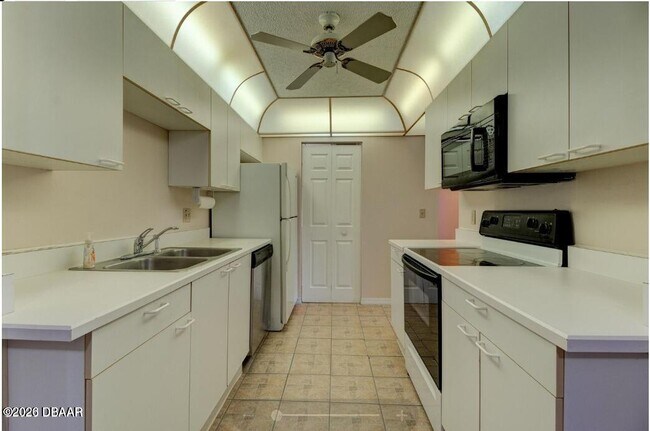 Building Photo - 101 Bent Tree Dr