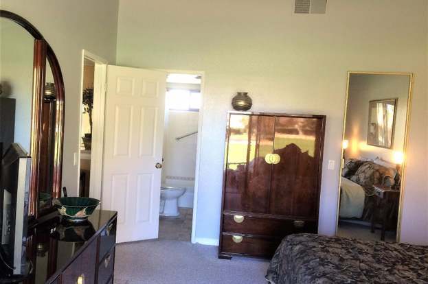 Building Photo - 40498 Bay Hill Way