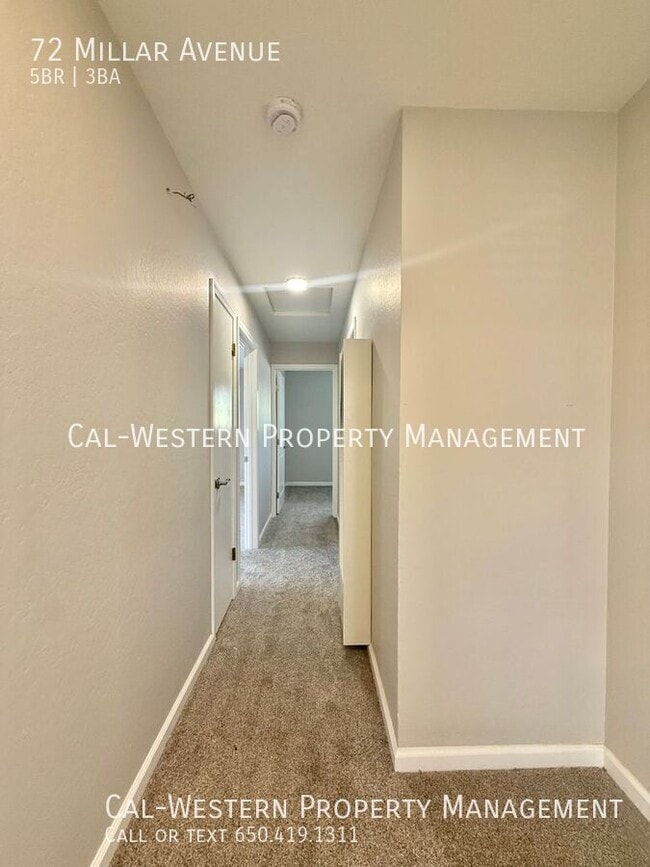 Building Photo - 72 Millar Ave