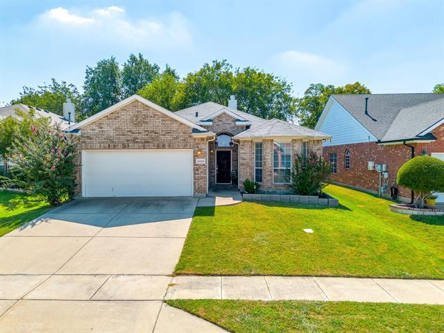 Building Photo - 2420 Priscella Dr