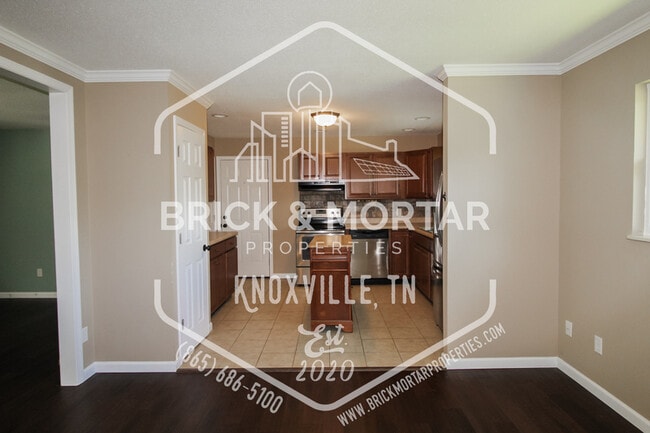 Building Photo - 3201 Brooks Ave