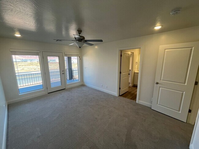 Building Photo - Azalea Beauty!