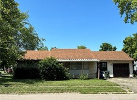 Building Photo - 5301 Roxford Dr