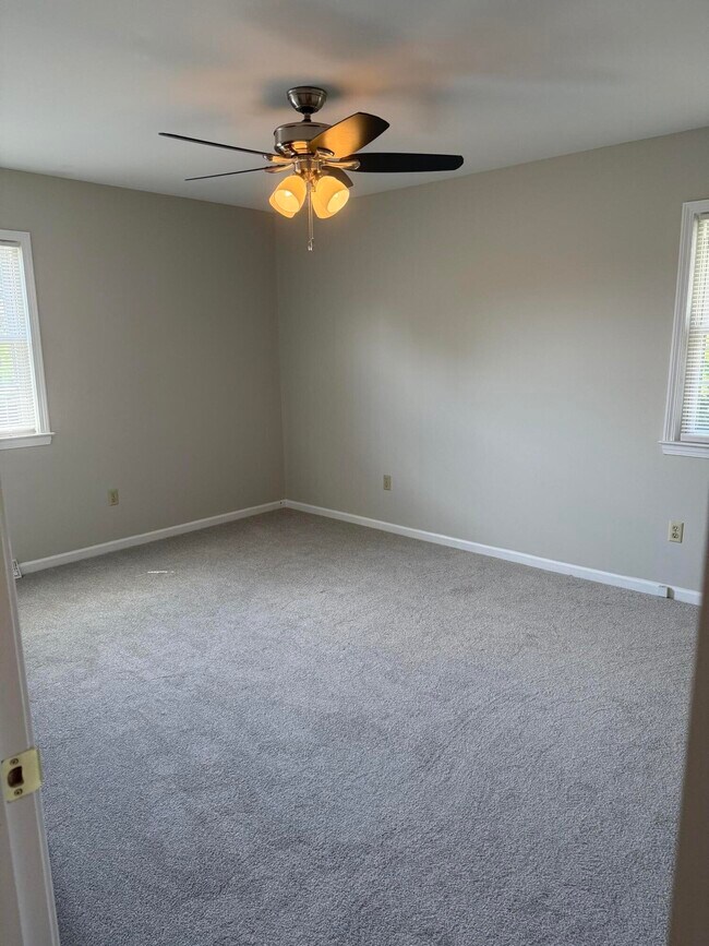 Building Photo - 3487 Ormond Cir