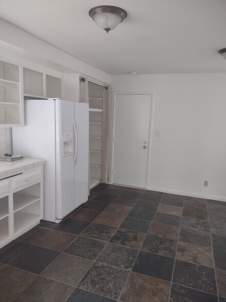 Building Photo - 37850 De Portola Rd