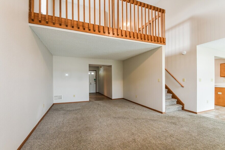 Building Photo - 1247 Country Ridge Ln