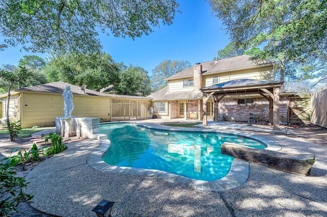 Building Photo - 9311 New Forest Rd