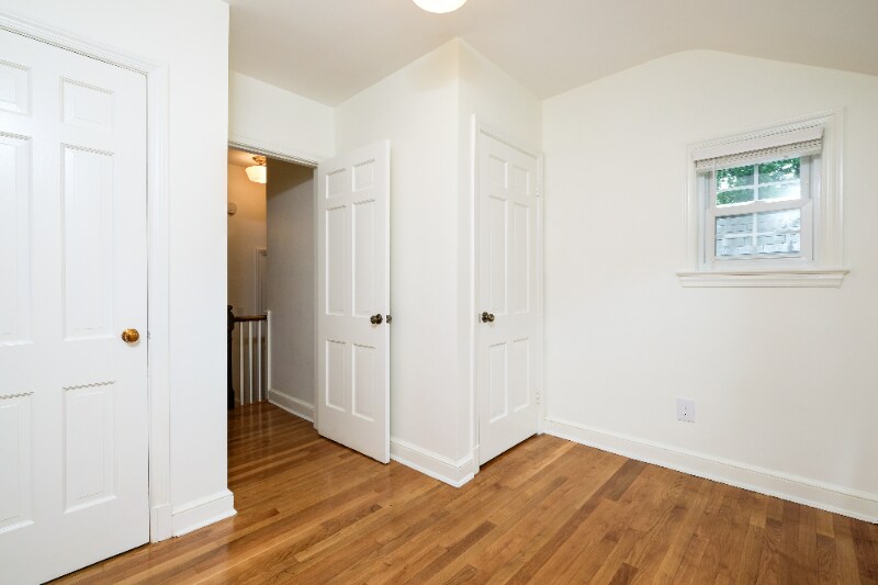 Building Photo - 316 Forest Dr