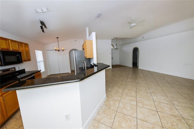Building Photo - 16686 Corner Cove Way