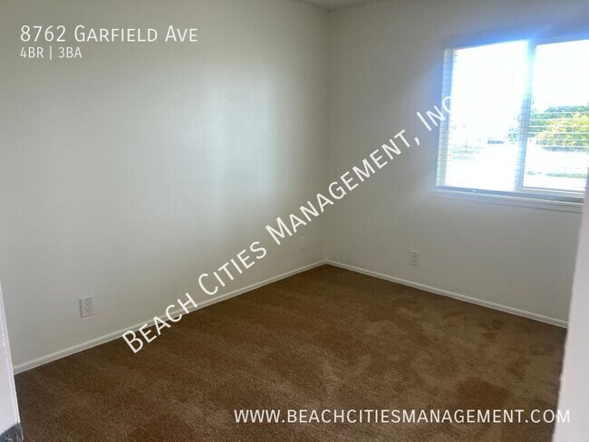 Building Photo - 8762 Garfield Ave