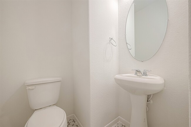 Building Photo - 3111 Trishelle Ct