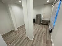 Building Photo - 120 Hurricane St